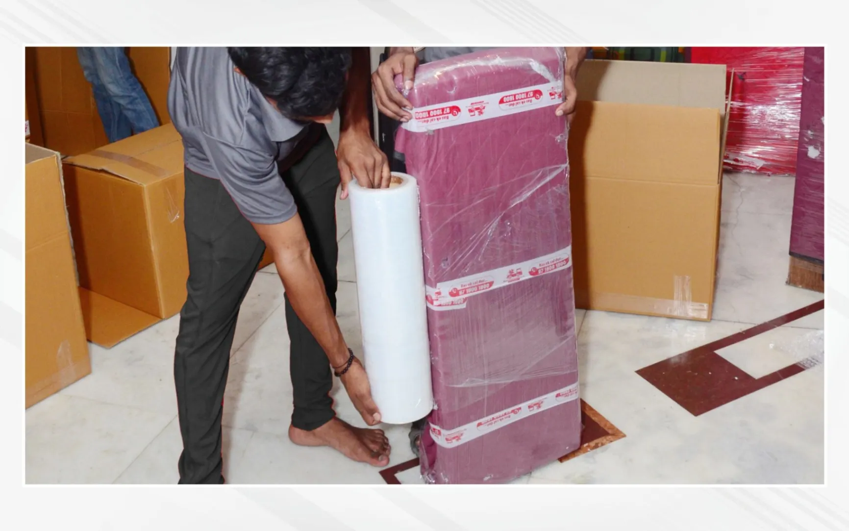 Packing-Album-2025-images-8-compressed_Webpifier (1)